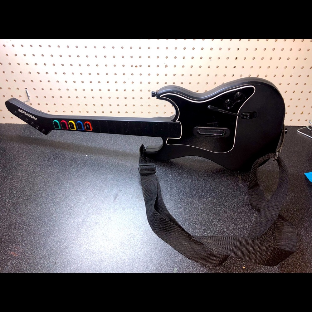 PlayStation 2 Red Octane Kramer Striker Guitar Hero Wireless - No Dongle-  Works